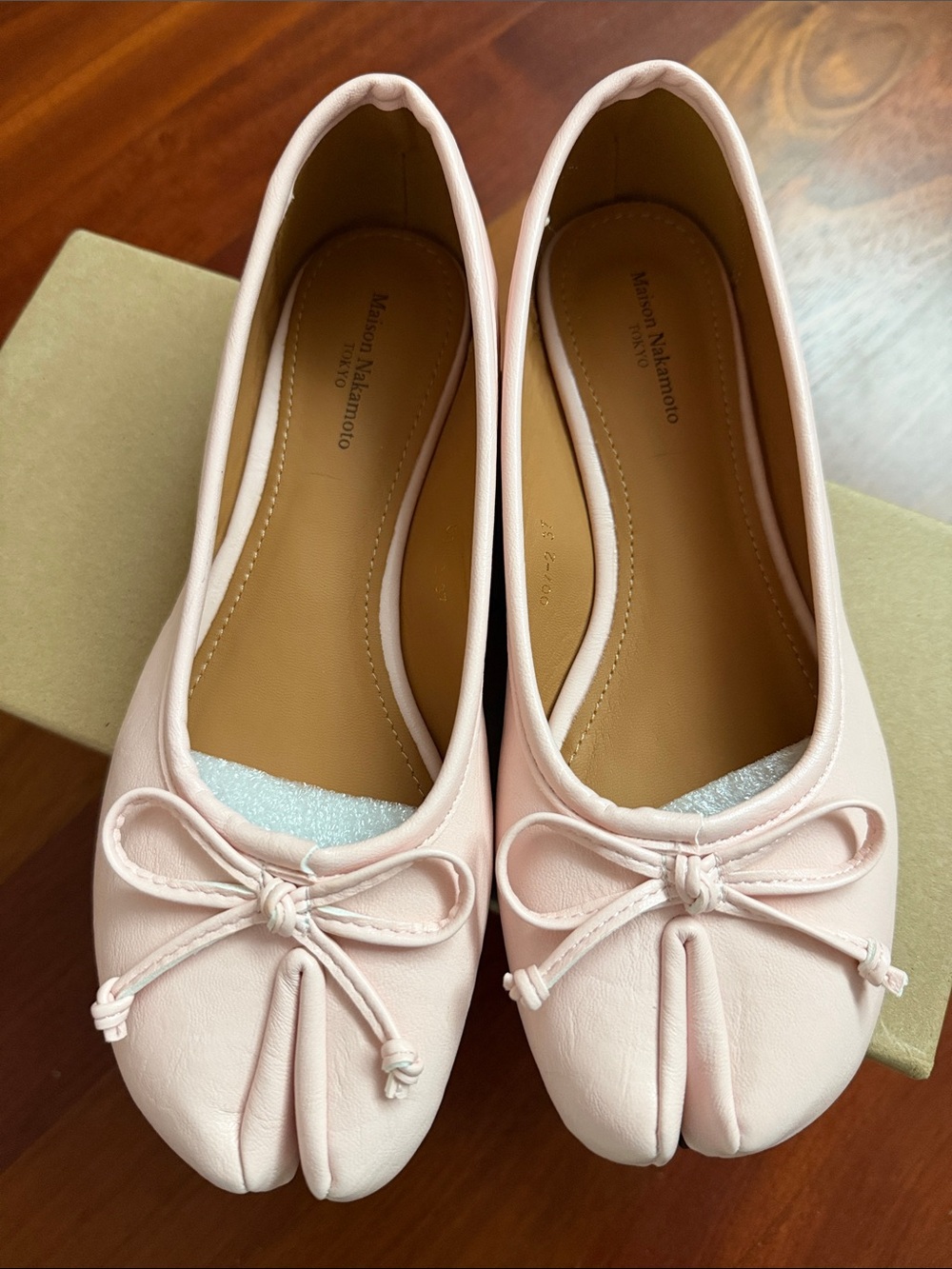 Maison Nakamoto Pale Pink Tabi Bow Ballet Flats